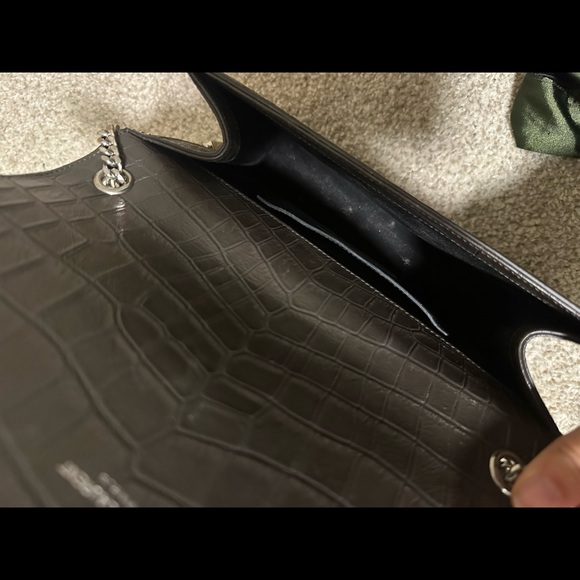 YSL Medium embossed monogram kate tassle - Picture 7 of 9